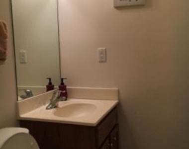 12 Mabel Lane - Photo Thumbnail 5