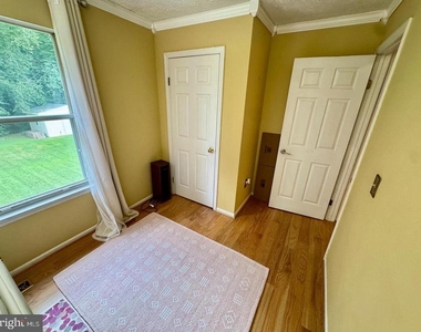 3107 Voyage Drive - Photo Thumbnail 28