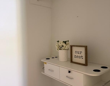 105 Walnut Drive - Photo Thumbnail 12