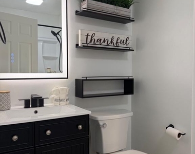 105 Walnut Drive - Photo Thumbnail 15