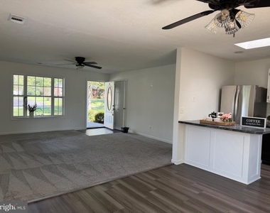 105 Walnut Drive - Photo Thumbnail 8