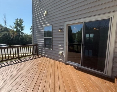 100 Brenton Road - Photo Thumbnail 23