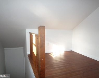 104 Greenway Street - Photo Thumbnail 27