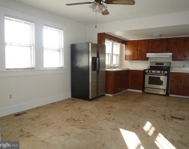 104 Greenway Street - Photo Thumbnail 14