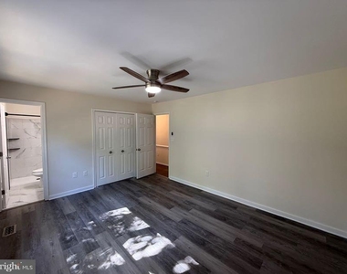 11204 Wilderness Park Drive - Photo Thumbnail 24