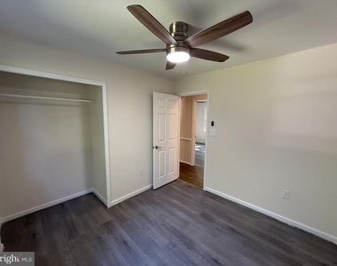 11204 Wilderness Park Drive - Photo Thumbnail 20