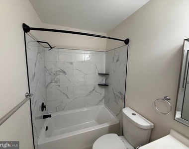11204 Wilderness Park Drive - Photo Thumbnail 17