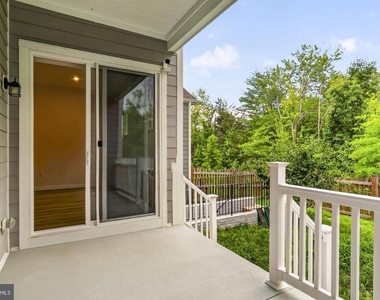 18270 Moss Garden Road - Photo Thumbnail 30