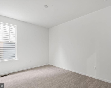18270 Moss Garden Road - Photo Thumbnail 51