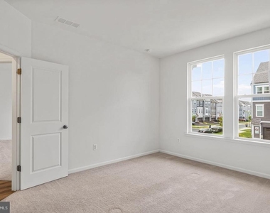 18270 Moss Garden Road - Photo Thumbnail 60
