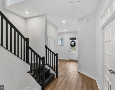 18270 Moss Garden Road - Photo Thumbnail 5