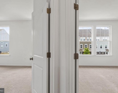 18270 Moss Garden Road - Photo Thumbnail 54