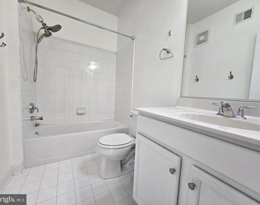 1522 Ribbon Limestone Terrace Se - Photo Thumbnail 23
