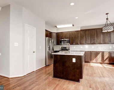 21264 Victorias Cross Terrace - Photo Thumbnail 13