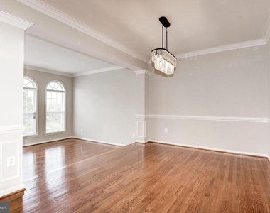 21264 Victorias Cross Terrace - Photo Thumbnail 10