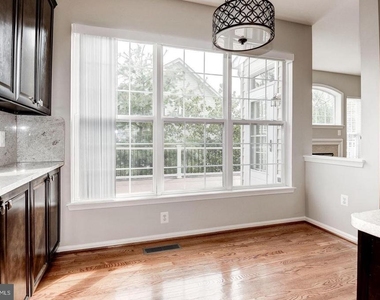 21264 Victorias Cross Terrace - Photo Thumbnail 17