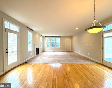 23318 April Mist Place - Photo Thumbnail 8