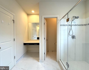 23318 April Mist Place - Photo Thumbnail 20
