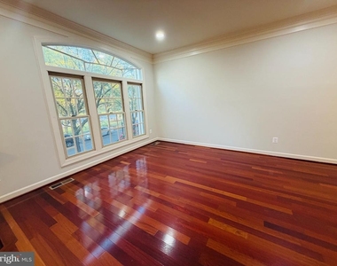 25352 Herring Creek Drive - Photo Thumbnail 4