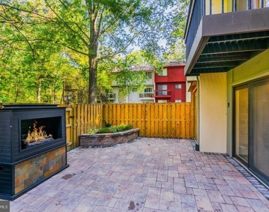 2246 White Cornus Lane - Photo Thumbnail 26