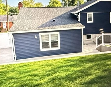 7110 Lanier Street - Photo Thumbnail 1