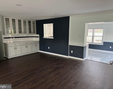 7110 Lanier Street - Photo Thumbnail 5