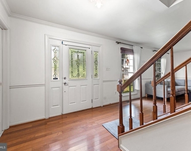 8000 Sandburg Court - Photo Thumbnail 17