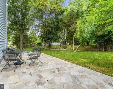 8000 Sandburg Court - Photo Thumbnail 10