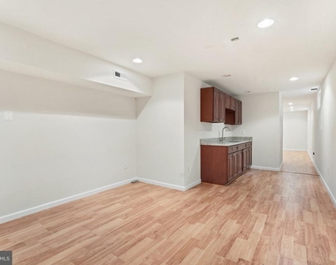 8000 Sandburg Court - Photo Thumbnail 46