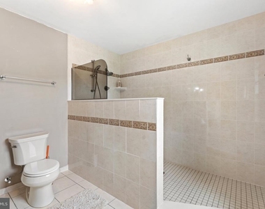 8000 Sandburg Court - Photo Thumbnail 39
