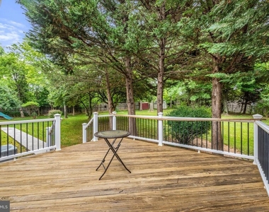8000 Sandburg Court - Photo Thumbnail 8
