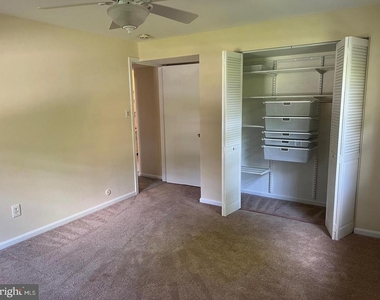 8711 Braeburn Drive - Photo Thumbnail 33