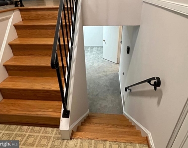 8711 Braeburn Drive - Photo Thumbnail 26