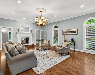 11540 Quailwood Manor Drive - Photo Thumbnail 17