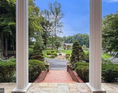 11540 Quailwood Manor Drive - Photo Thumbnail 12