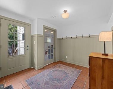 703 Dranesville Road - Photo Thumbnail 13