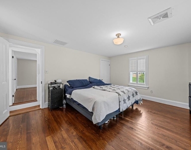 703 Dranesville Road - Photo Thumbnail 23