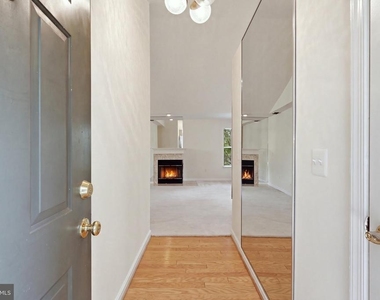 5629 Willoughby Newton Drive - Photo Thumbnail 3