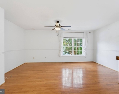 10305 Bridgetown Place - Photo Thumbnail 1