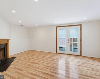 10305 Bridgetown Place - Photo Thumbnail 4