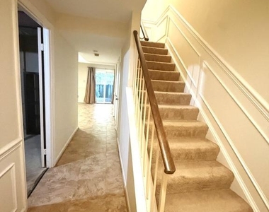 10313 Latney Road - Photo Thumbnail 10