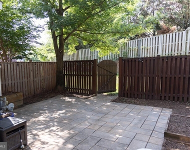 3347 Wilton Crest Court - Photo Thumbnail 30