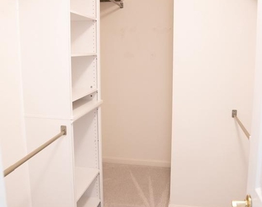 3347 Wilton Crest Court - Photo Thumbnail 15