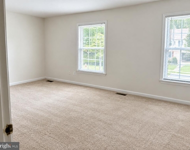6281 Rathlin Drive - Photo Thumbnail 3