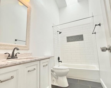 8594 Enochs Drive - Photo Thumbnail 9