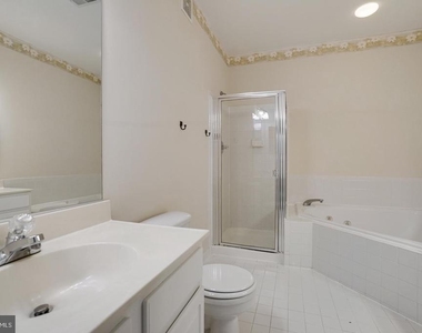 6490 Tayack Place - Photo Thumbnail 24