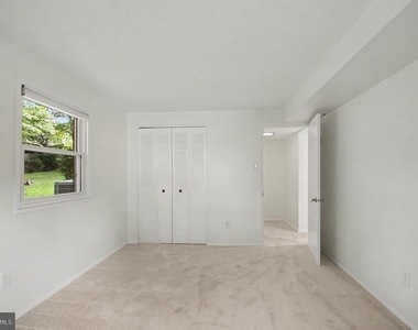 9302 Ashmeade Drive - Photo Thumbnail 21