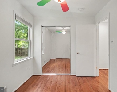 9302 Ashmeade Drive - Photo Thumbnail 14