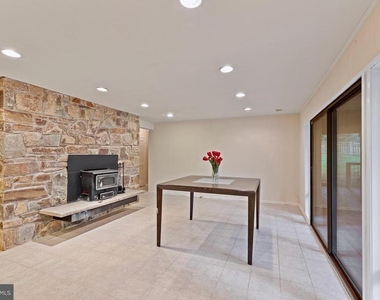 1404 Wolftrap Run Road - Photo Thumbnail 23