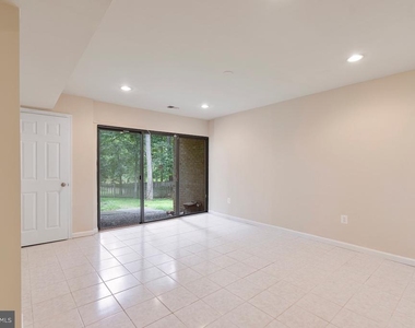 1404 Wolftrap Run Road - Photo Thumbnail 24